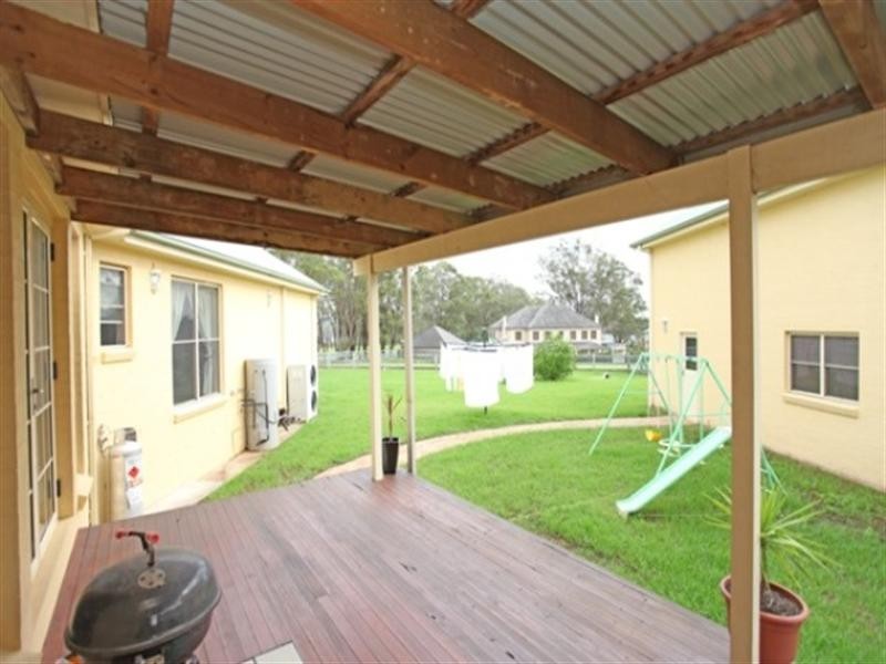 8 The Lanes, Kirkham NSW 2570