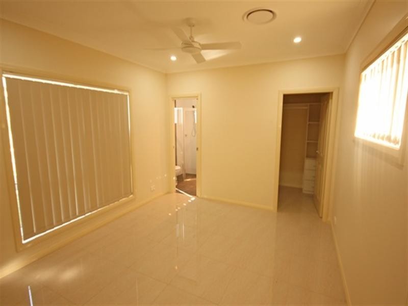 Minto NSW 2566