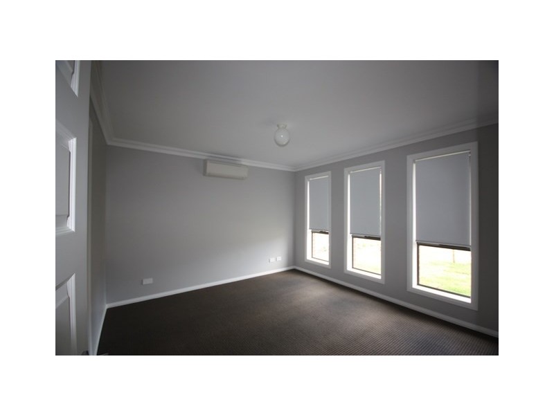 7 Denton Street, Spring Farm NSW 2570