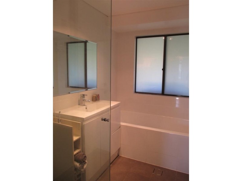 3 Mertz Place, Leumeah NSW 2560