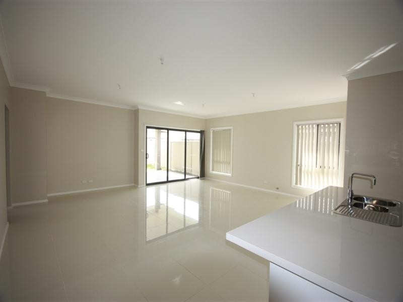 16 Denton Street, Spring Farm NSW 2570