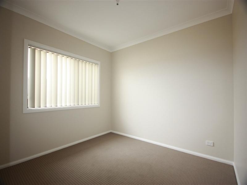 16 Denton Street, Spring Farm NSW 2570