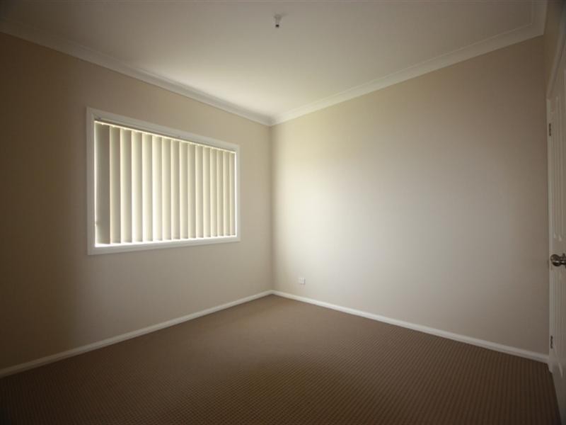 16 Denton Street, Spring Farm NSW 2570