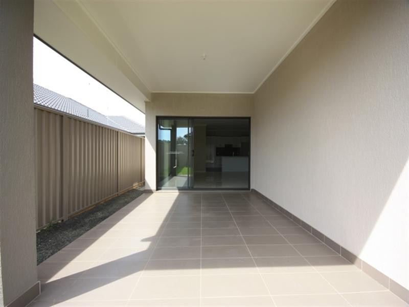 16 Denton Street, Spring Farm NSW 2570