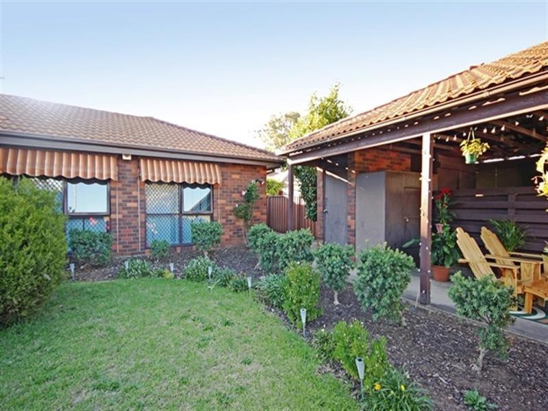 Macquarie Fields NSW 2564