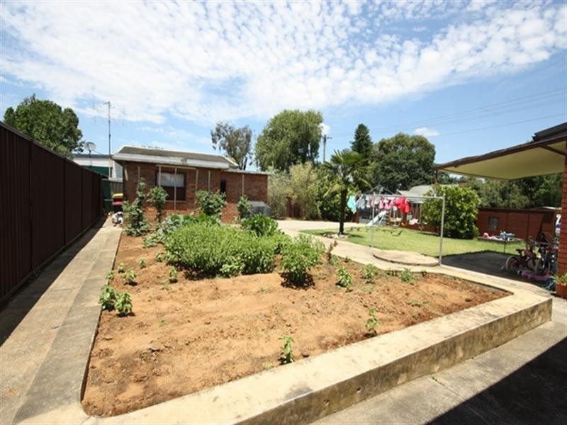 Spring Farm NSW 2570