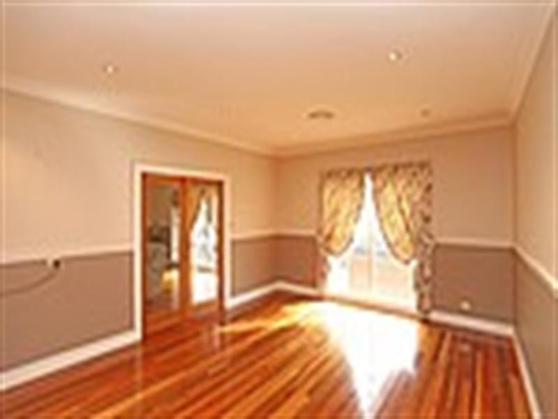 8 The Lanes, Kirkham NSW 2570