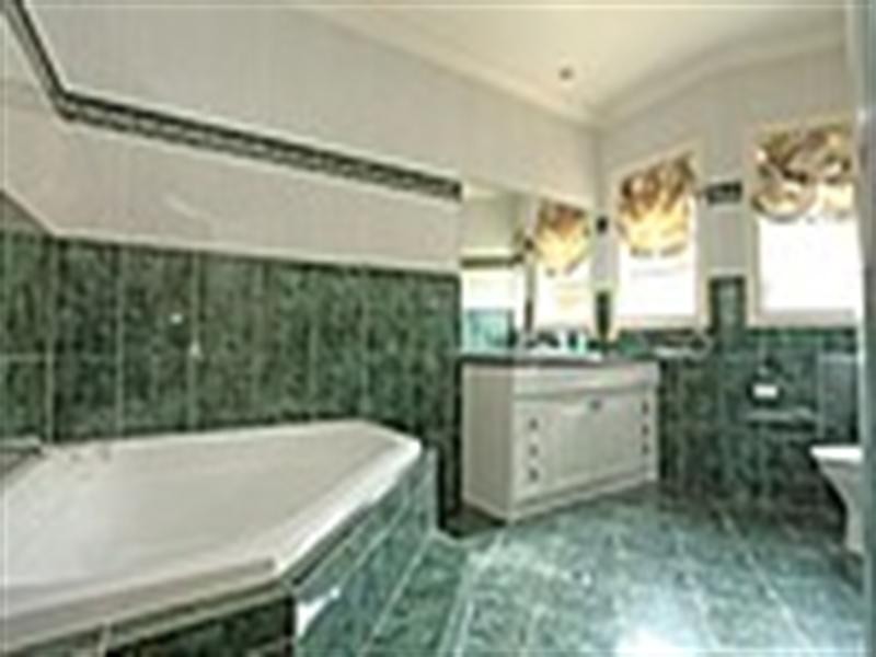 8 The Lanes, Kirkham NSW 2570