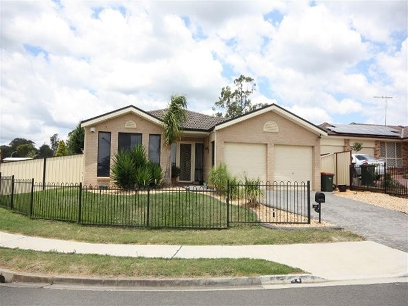 14 Styles, Minto NSW 2566