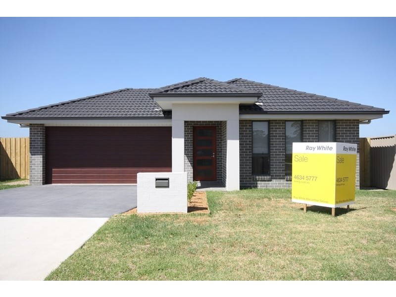 15 Denton Street, Spring Farm NSW 2570