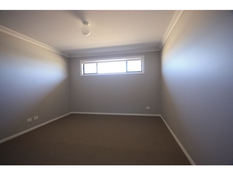 15 Denton Street, Spring Farm NSW 2570