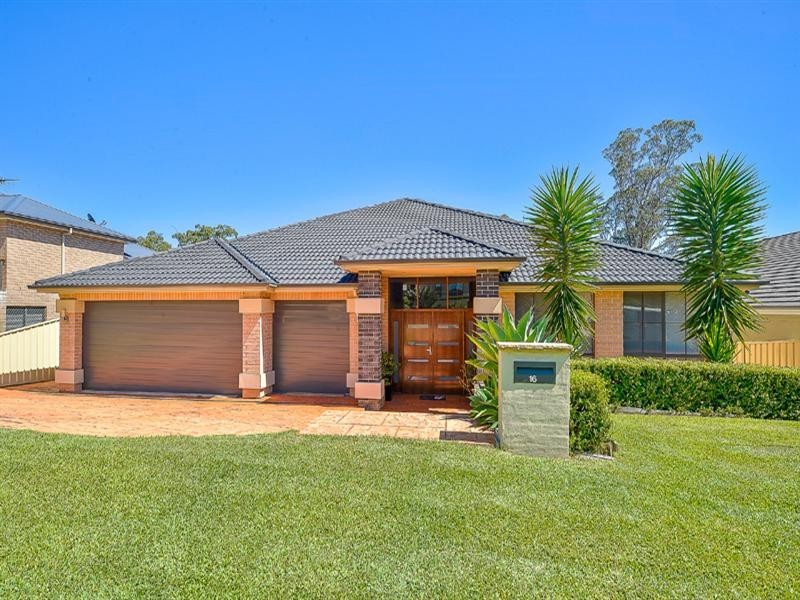 16 St Stephen Road, Blair Athol NSW 2560