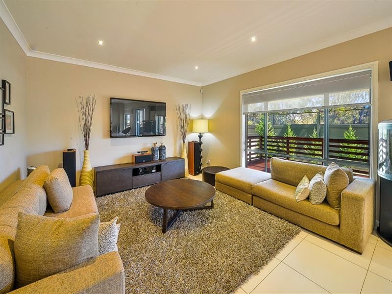 16 St Stephen Road, Blair Athol NSW 2560