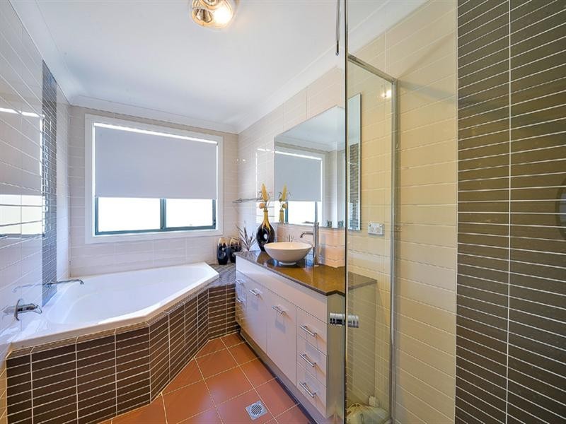 16 St Stephen Road, Blair Athol NSW 2560
