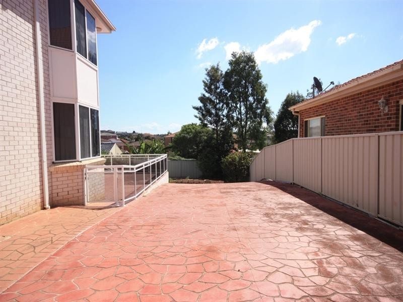 80 Englorie Park Drive, Glen Alpine NSW 2560