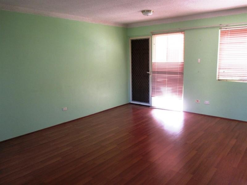 9/34A Saywell Road, Macquarie Fields NSW 2564