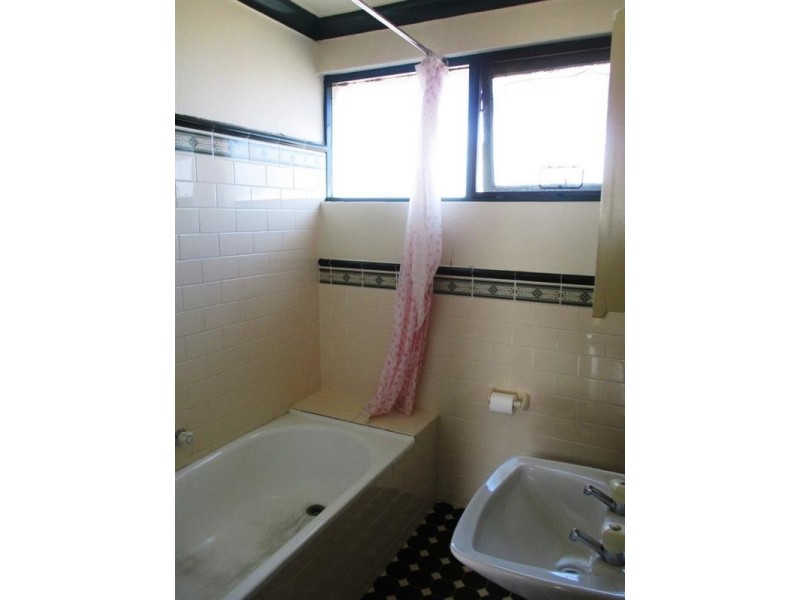 9/34A Saywell Road, Macquarie Fields NSW 2564