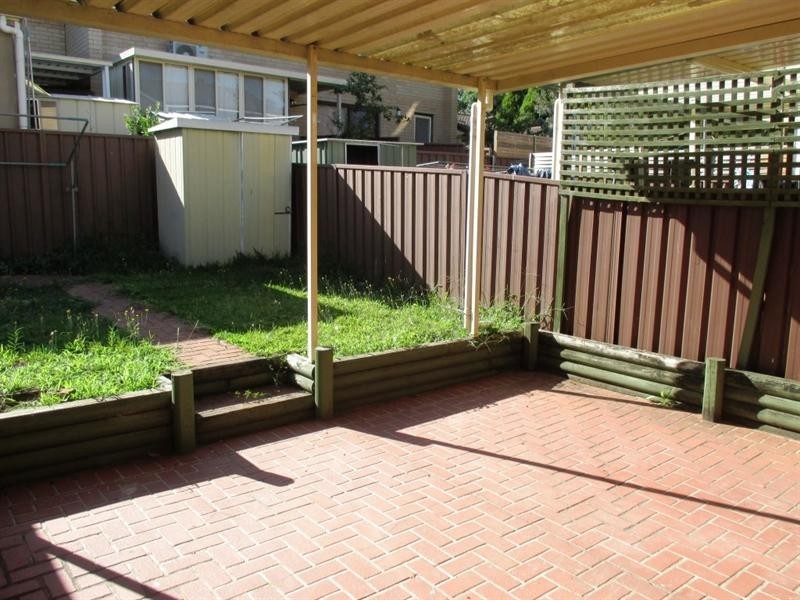 9/34A Saywell Road, Macquarie Fields NSW 2564