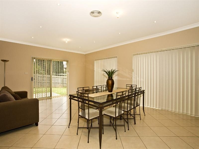 Macquarie Links NSW 2565