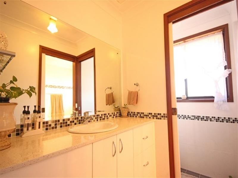 Minto NSW 2566