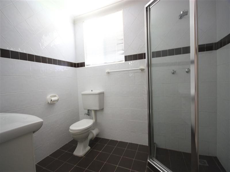 22 Springs Road, Elderslie NSW 2570