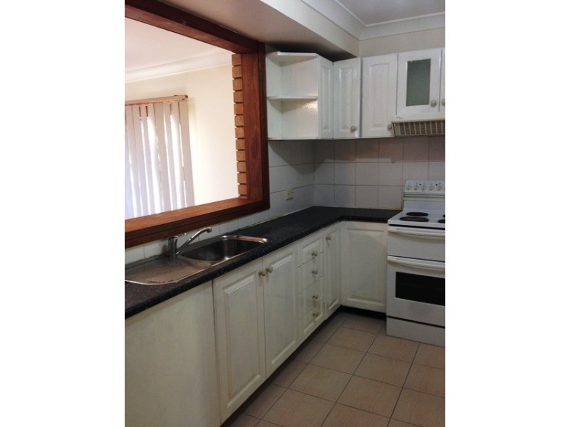 37 Naylor Place, Ingleburn NSW 2565