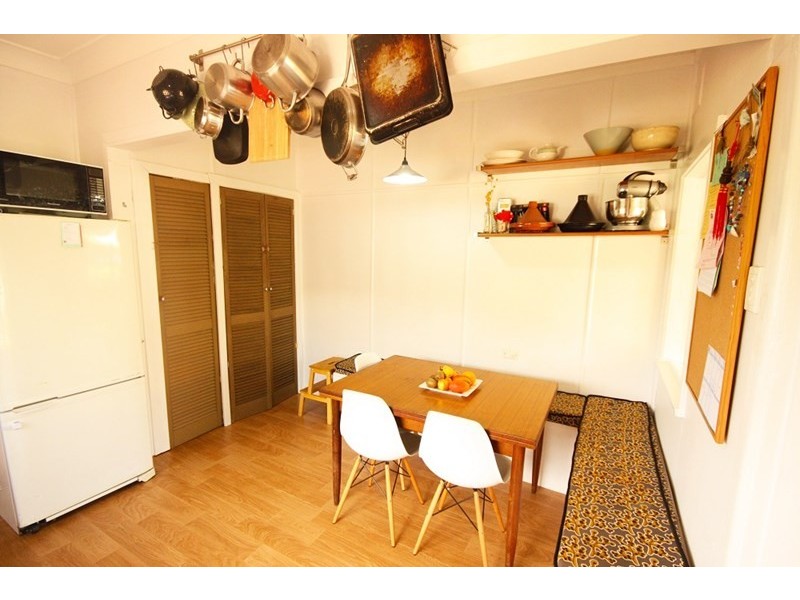 16 Bocking Avenue, Bradbury NSW 2560