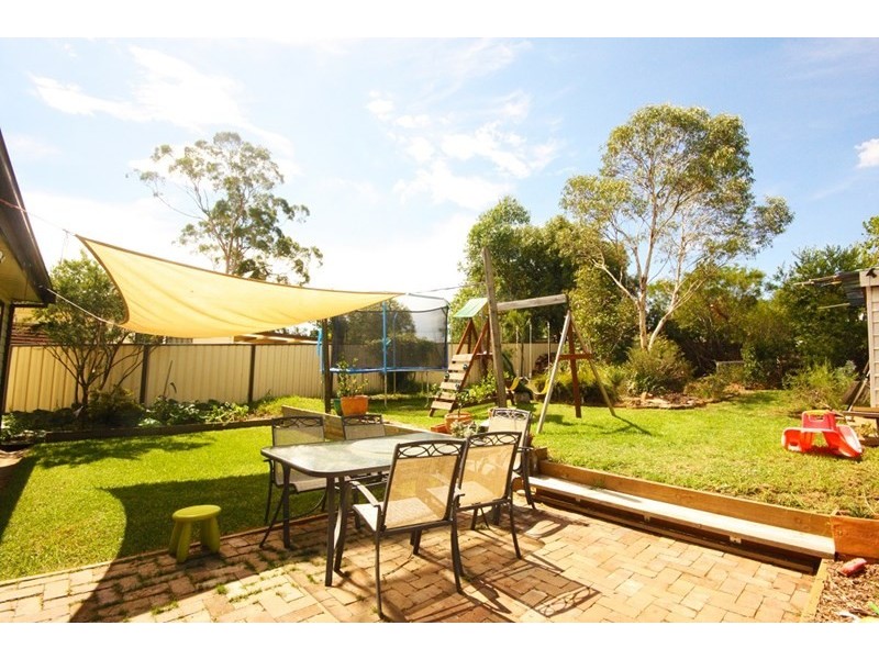 16 Bocking Avenue, Bradbury NSW 2560