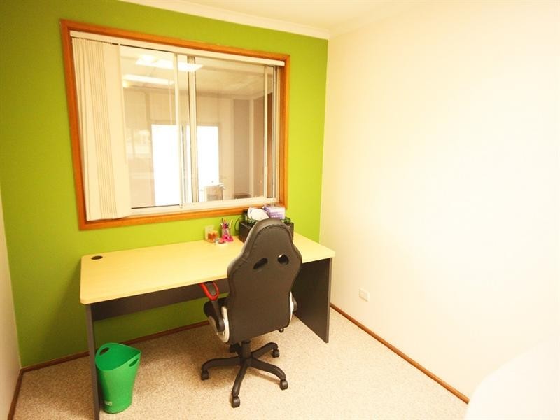 2 Johnson Place, Ruse NSW 2560