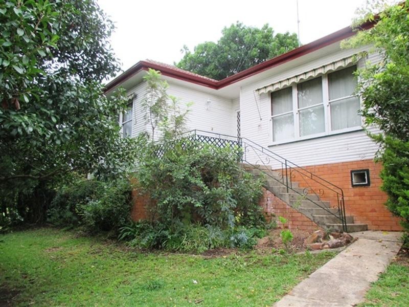 17 Austin Avenue, Campbelltown NSW 2560