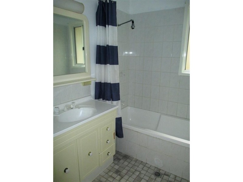 17 Austin Avenue, Campbelltown NSW 2560