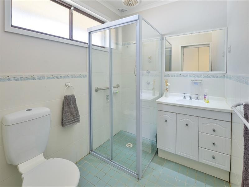 9 Burrinjuck Street, Leumeah NSW 2560