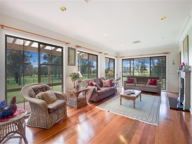 110 Craigend Road, The Oaks NSW 2570