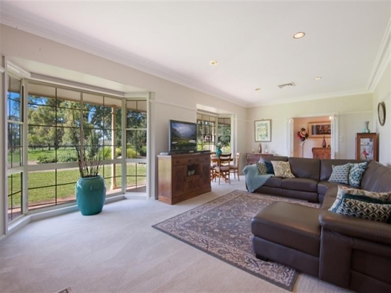 110 Craigend Road, The Oaks NSW 2570