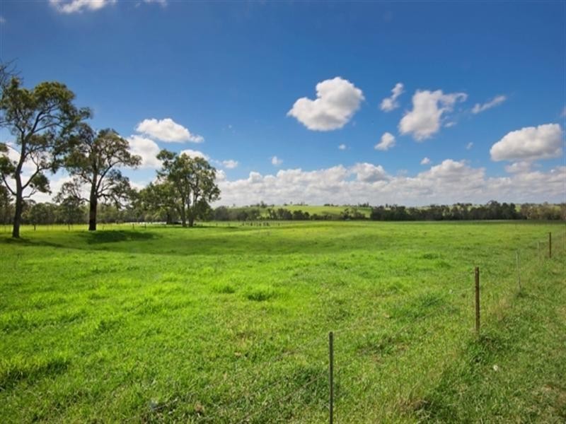 110 Craigend Road, The Oaks NSW 2570