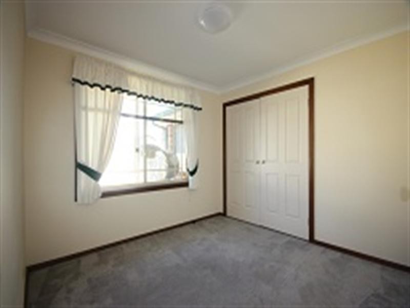 19 Scarborough Close, Narellan NSW 2567