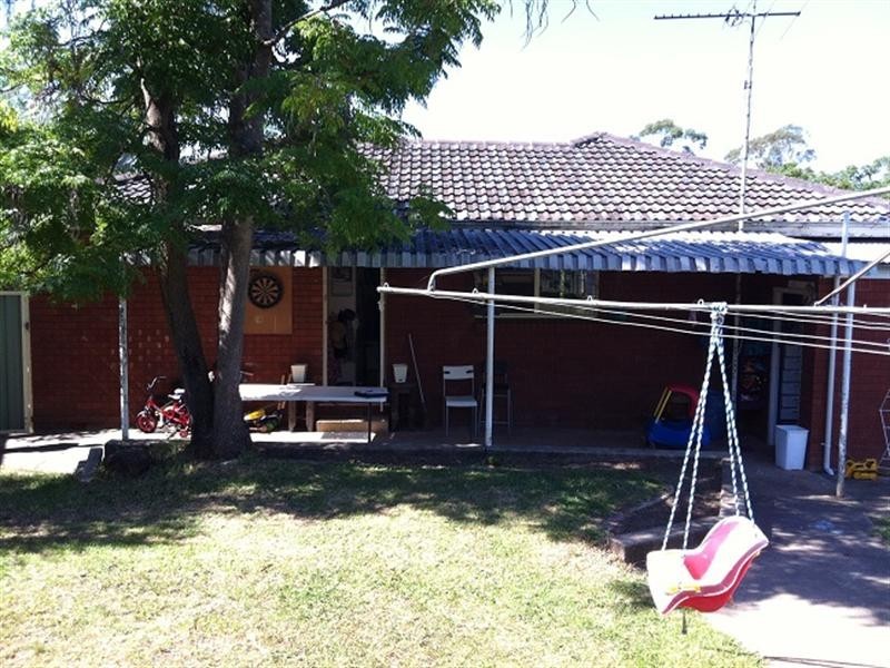 7 Hawkey Crescent, Camden NSW 2570