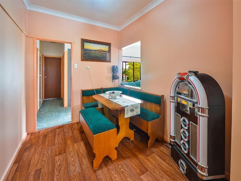 13 Hilltop Crescent, Campbelltown NSW 2560