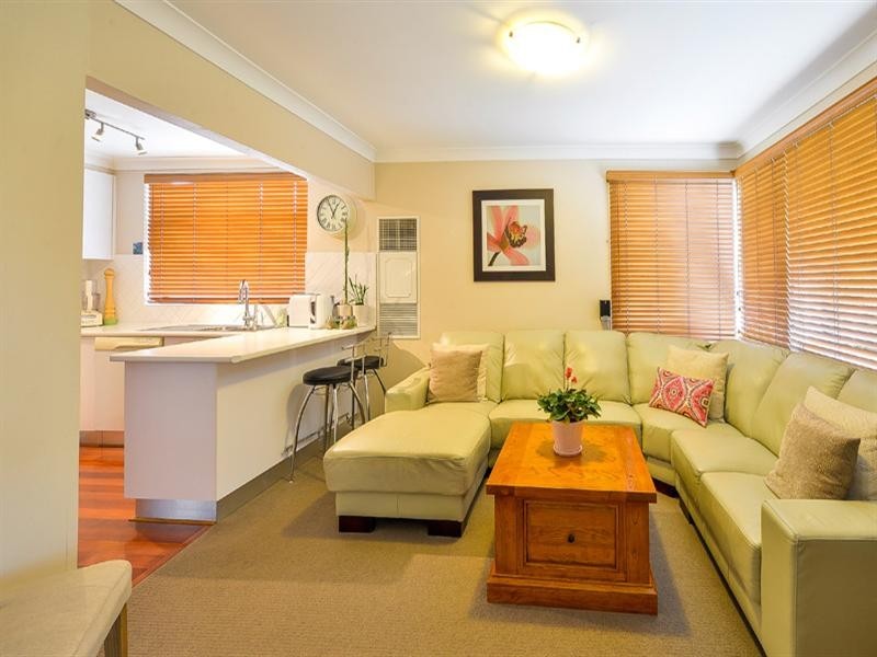 8 Bambara Avenue, Bradbury NSW 2560