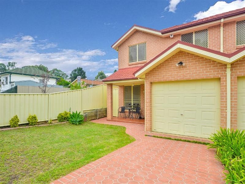 3/57 Belmont Road, Glenfield NSW 2167