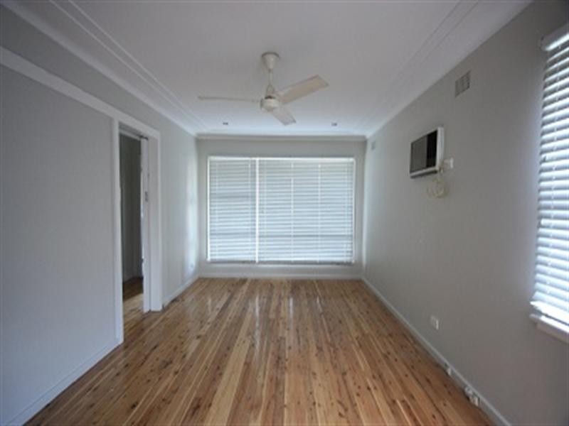 107 St Johns Road, Bradbury NSW 2560