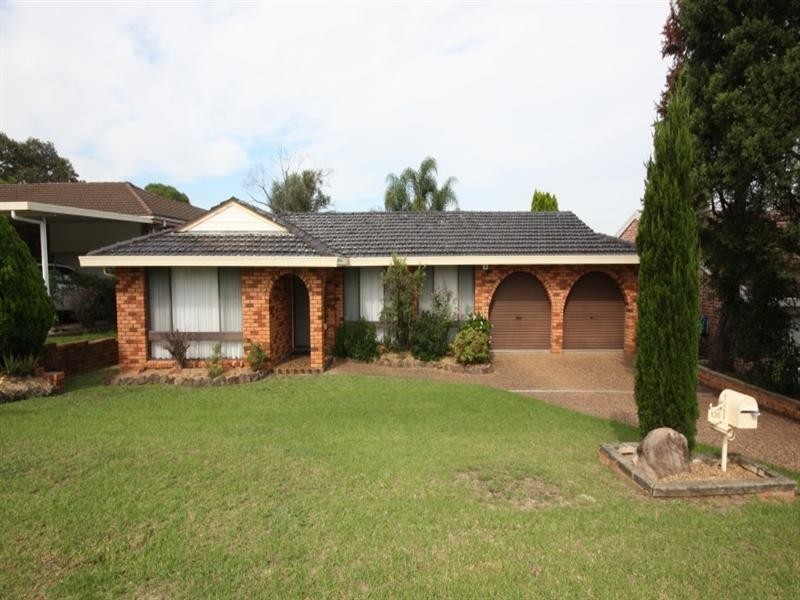 136 Epping Forest Drive, Kearns NSW 2558