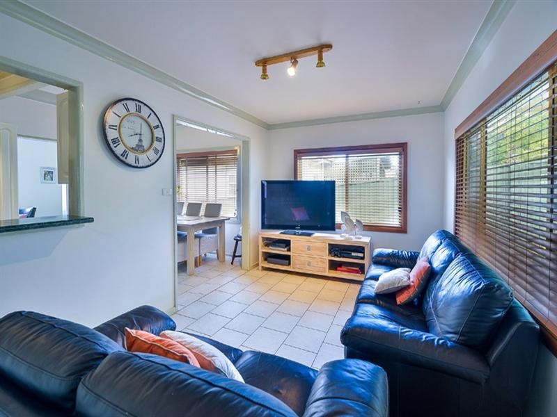 32 Grandview Street, Campbelltown NSW 2560