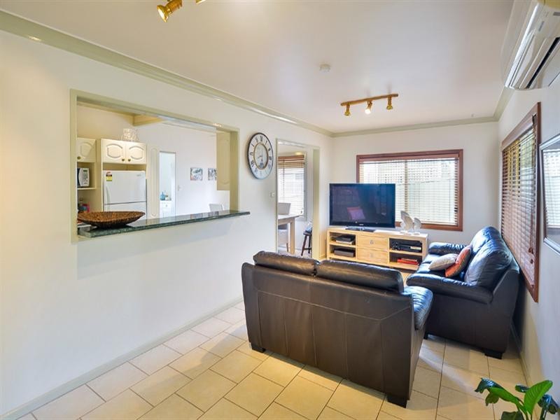 32 Grandview Street, Campbelltown NSW 2560