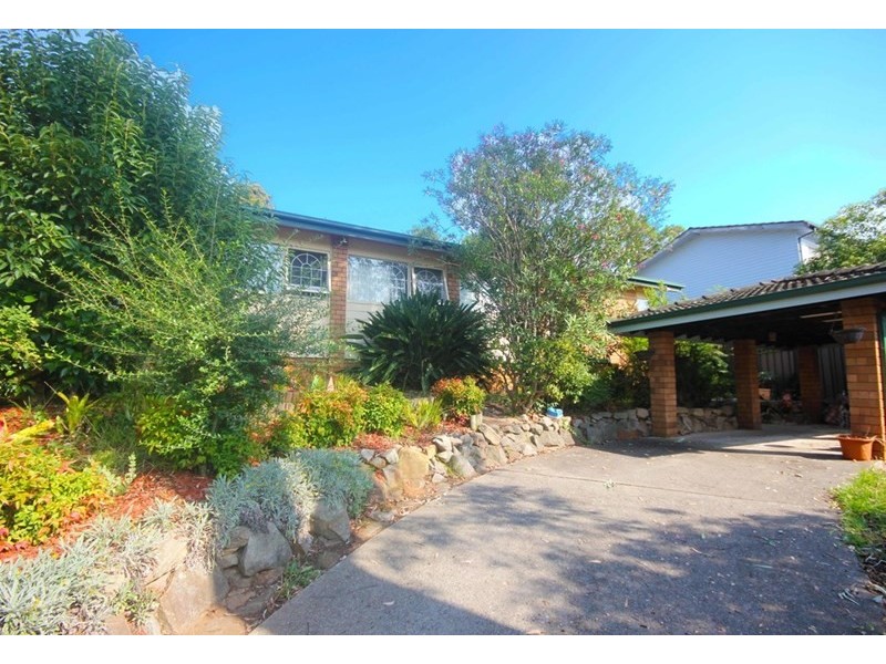 12 Fern Avenue, Bradbury NSW 2560