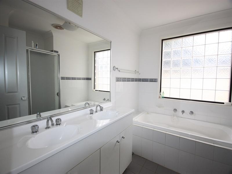 26 Pearson Crescent, Harrington Park NSW 2567