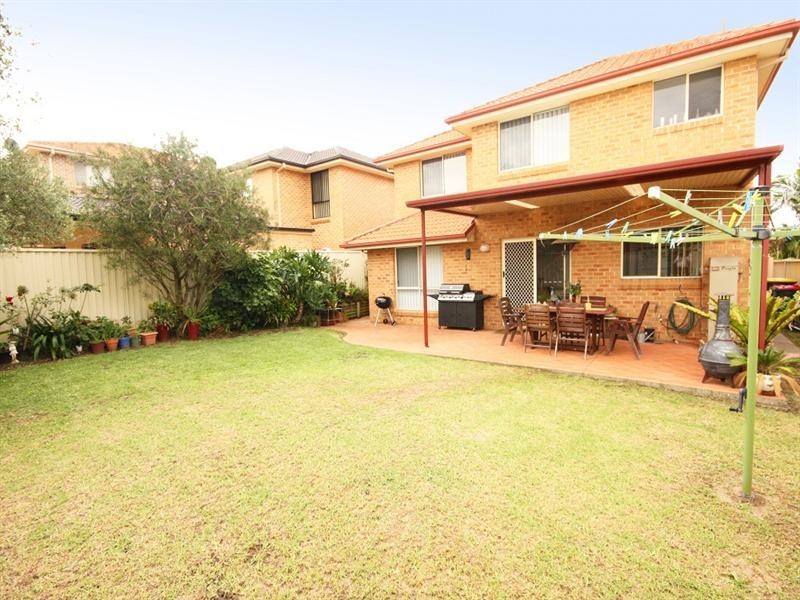 6 Ashlar Place, West Hoxton NSW 2171