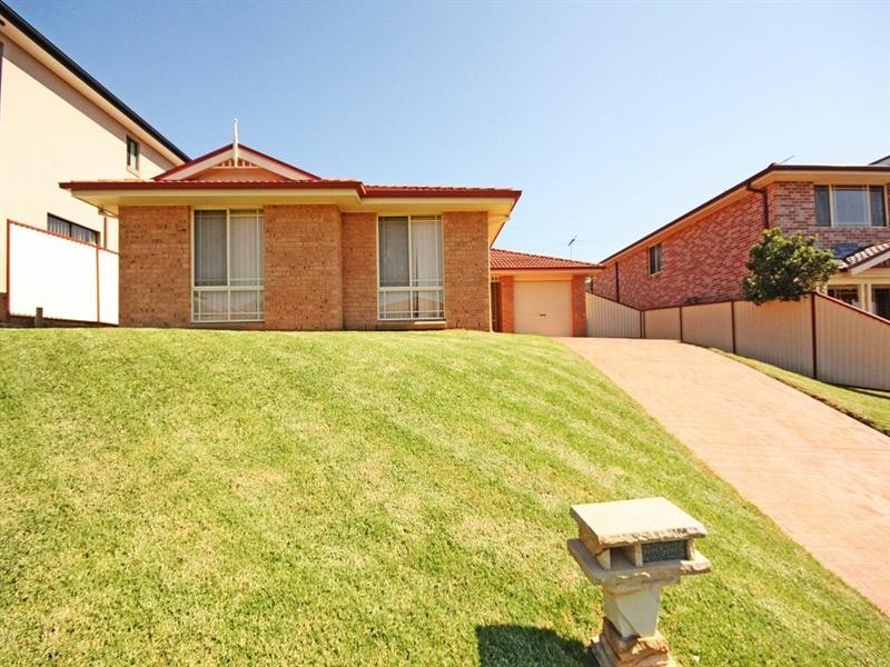 6 St Clare Place, Blair Athol NSW 2560