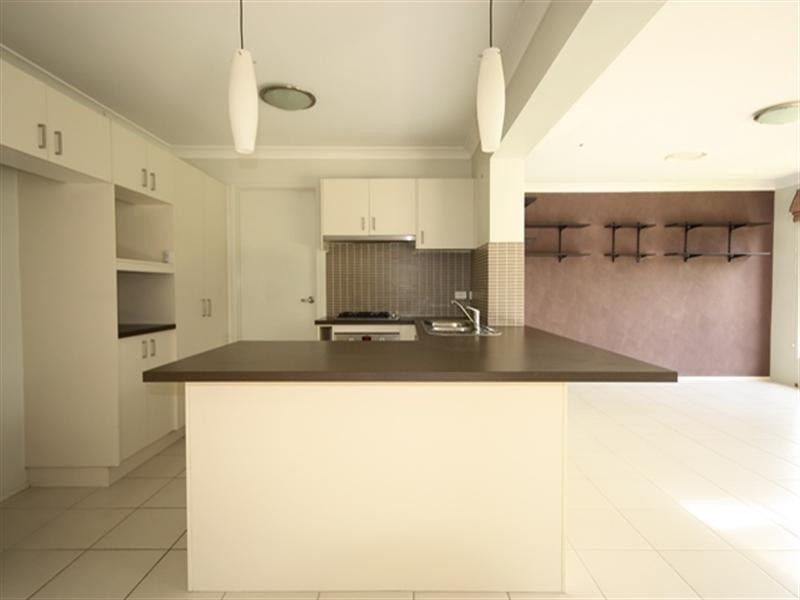 41 Minorca Circuit, Spring Farm NSW 2570