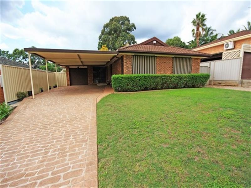60 Amundsen Street, Leumeah NSW 2560